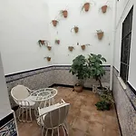 Hospejade Cerca De La Feria * Córdoba