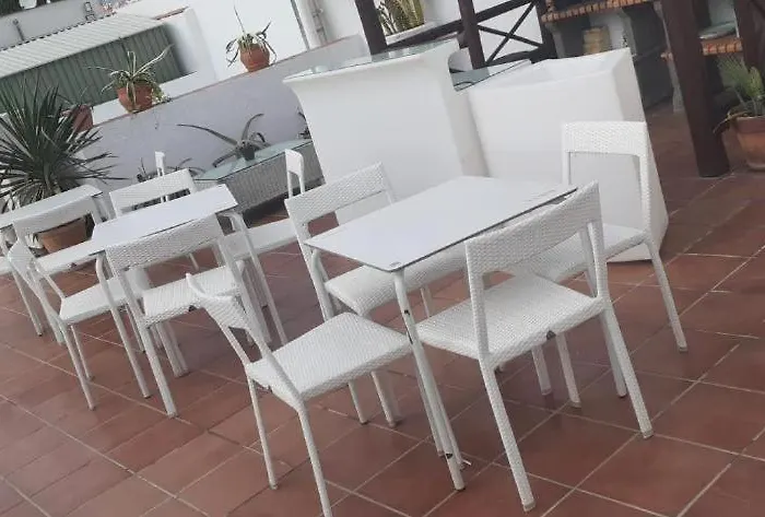 Hospejade Cerca De La Feria