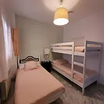 بيت للعطل Hospejade Cerca De La Feria *