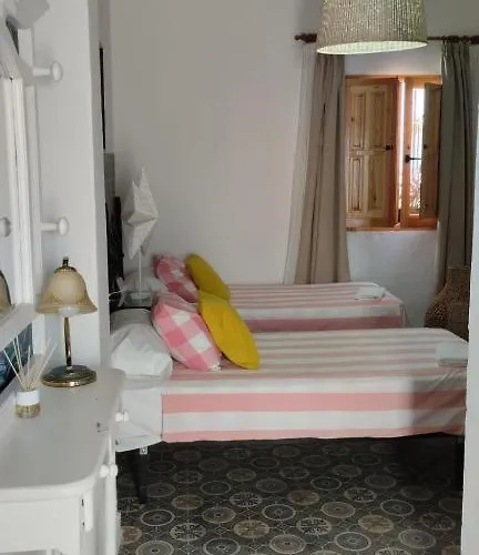 Hospejade Cerca De La Feria * Кордова